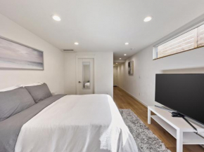 Modern apartment near light rail